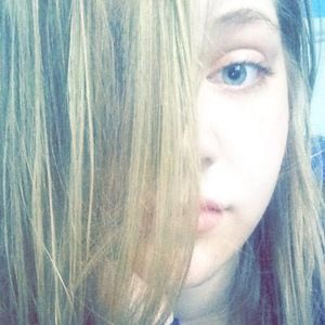 Meet your Posher, Brianna